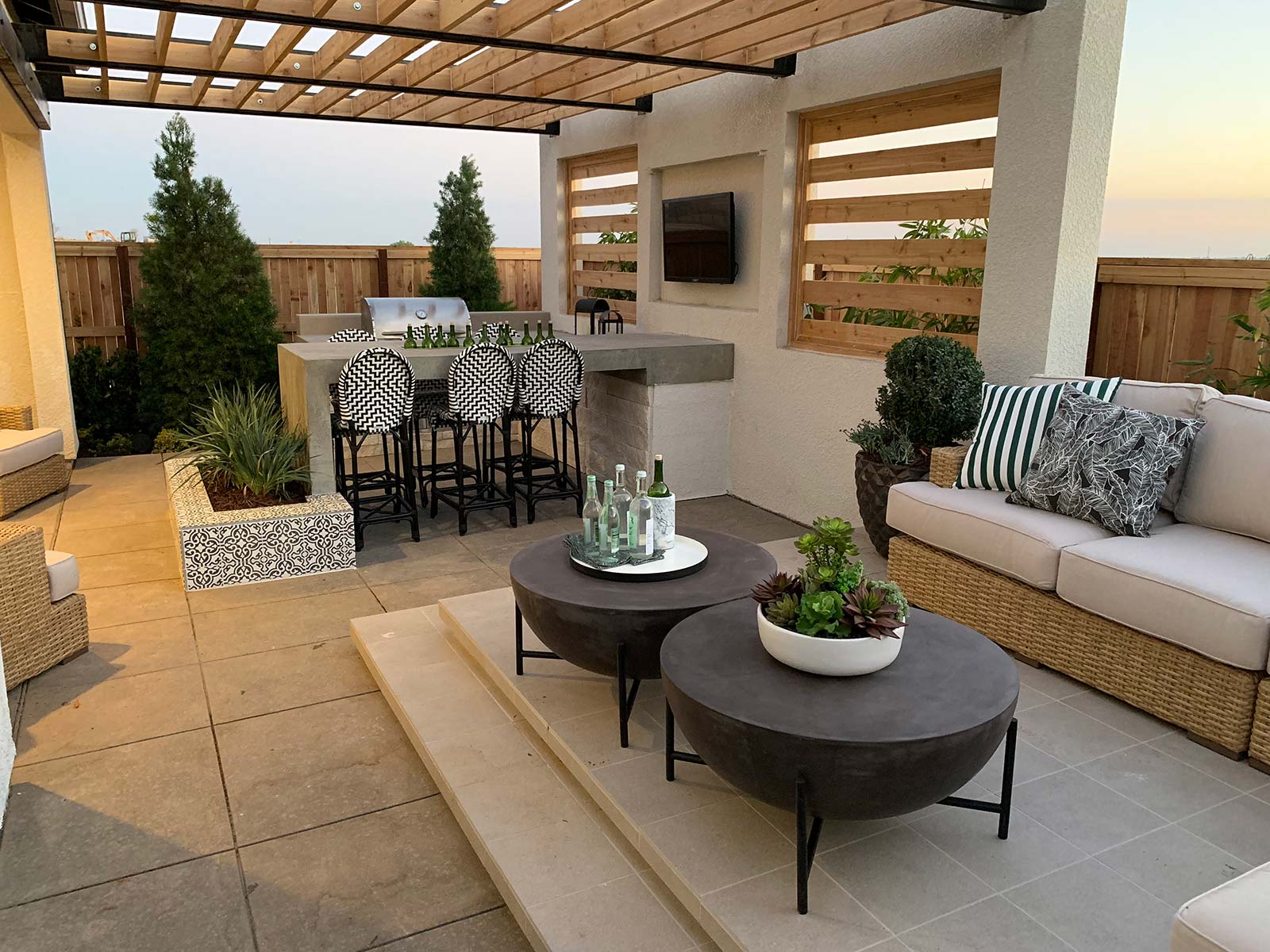 Custom residential backyard patio entertainment area design